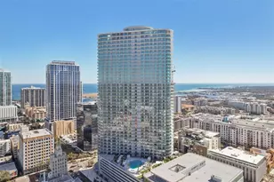 400 Central Ave, Saint Petersburg, FL 33701 - Photo 1