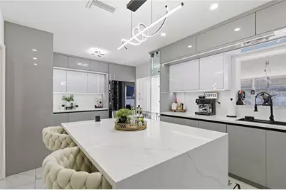 1506 S Oregon Circle, Tampa, FL 33612 - Photo 41