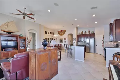 2207 S Pebble Beach Boulevard, Sun City Center, FL 33573 - Photo 21