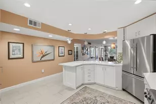 700 Beach Dr NE, Saint Petersburg, FL 33701 - Photo 21