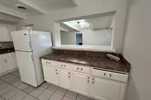 1336 Warrington Wy, Tampa, FL 33619 - Photo 11