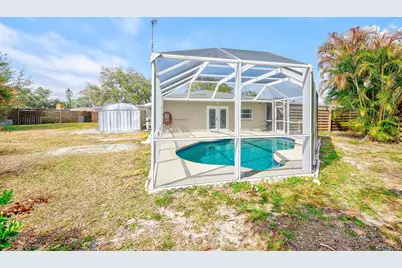 3946 Omega Circle, Sarasota, FL 34235 - Photo 45