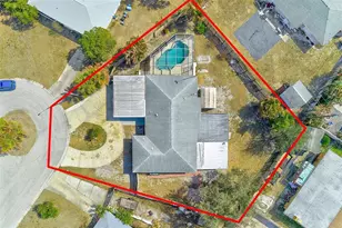 3946 Omega Cir, Sarasota, FL 34235 - Photo 63