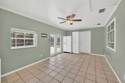 3946 Omega Circle, Sarasota, FL 34235 - Photo 27