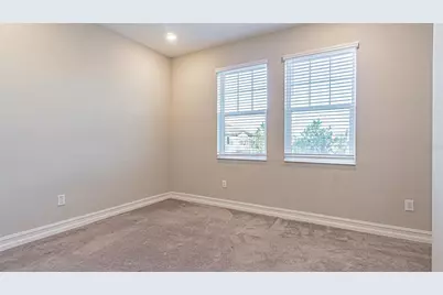 5062 San Martino Drive, Wesley Chapel, FL 33543 - Photo 27