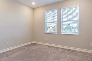 5062 San Martino Dr, Wesley Chapel, FL 33543 - Photo 27