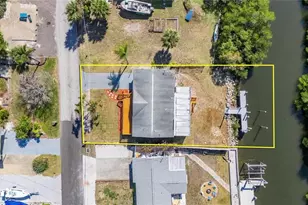 827 Seabreeze Dr, Ruskin, FL 33570 - Photo 59