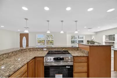 827 Seabreeze Drive, Ruskin, FL 33570 - Photo 21