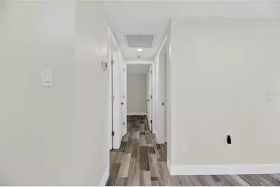 827 Seabreeze Drive, Ruskin, FL 33570 - Photo 27