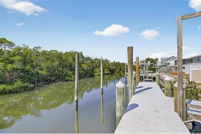 827 Seabreeze Drive, Ruskin, FL 33570 - Photo 45