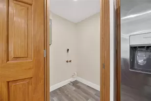 827 Seabreeze Dr, Ruskin, FL 33570 - Photo 29