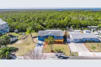 827 Seabreeze Drive, Ruskin, FL 33570 - Photo 47