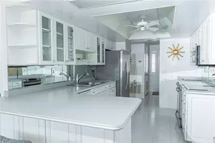 14898 Crown Dr, Largo, FL 33774 - Photo 15