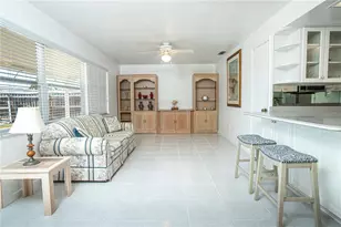 14898 Crown Dr, Largo, FL 33774 - Photo 19