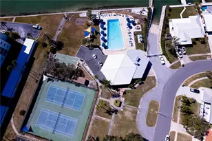 14898 Crown Dr, Largo, FL 33774 - Photo 49