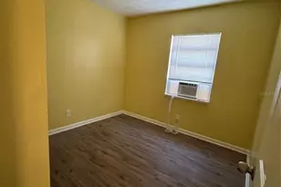 1109 Phelps St, Jacksonville, FL 32206 - Photo 3