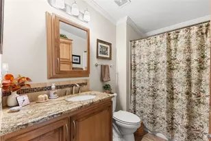 7166 Mt Arlington Dr NE, Saint Petersburg, FL 33702 - Photo 27