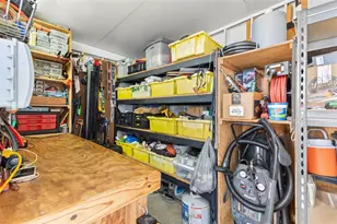 7166 Mt Arlington Dr NE, Saint Petersburg, FL 33702 - Photo 29