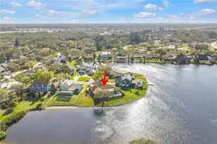 771 Suwannee Ct NE, Saint Petersburg, FL 33702 - Photo 3