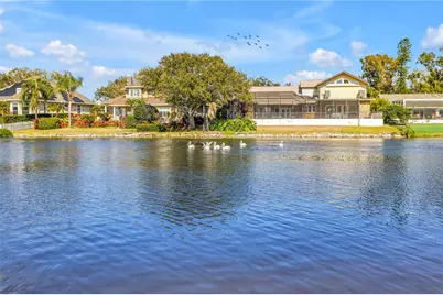 771 Suwannee Court NE, Saint Petersburg, FL 33702 - Photo 17