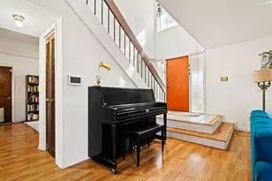 4505 Whitworth Ln, Tampa, FL 33624 - Photo 5