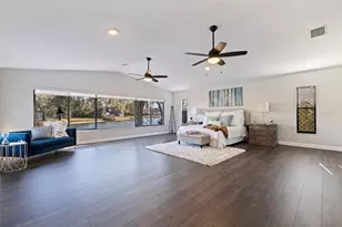 8950 Baywood Park Dr, Seminole, FL 33777 - Photo 23