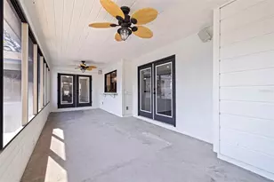 8950 Baywood Park Dr, Seminole, FL 33777 - Photo 39