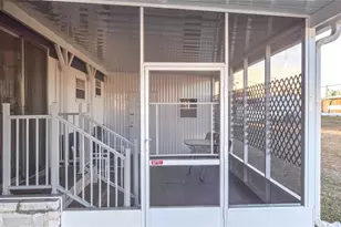 5227 Betty St, Zephyrhills, FL 33542 - Photo 7