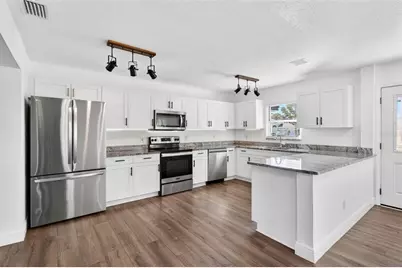 2867 51st Avenue S, Saint Petersburg, FL 33712 - Photo 7