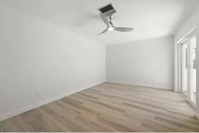 383 Boca Ciega Point Boulevard N, Saint Petersburg, FL 33708 - Photo 27