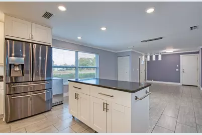 6408 7th Avenue N, Saint Petersburg, FL 33710 - Photo 15