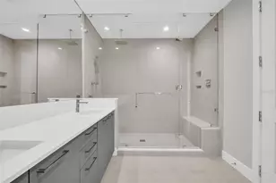 275 1st Ave S, Saint Petersburg, FL 33701 - Photo 33