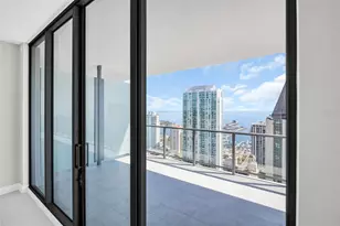 275 1st Ave S, Saint Petersburg, FL 33701 - Photo 25