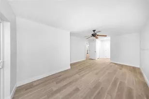 285 Boca Ciega Point Blvd N, Saint Petersburg, FL 33708 - Photo 11