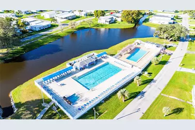 36821 Grace Avenue, Zephyrhills, FL 33542 - Photo 27