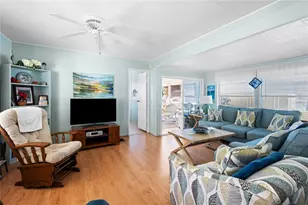 36821 Grace Ave, Zephyrhills, FL 33542 - Photo 11