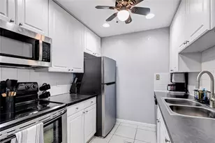 350 79th Ave N, Saint Petersburg, FL 33702 - Photo 9