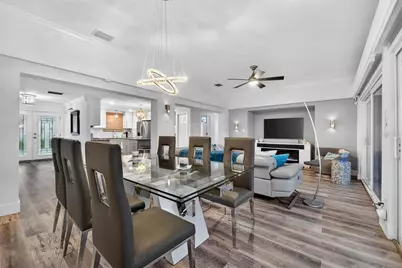 136 Windward Island, Clearwater Beach, FL 33767 - Photo 25