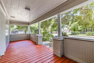 1401 12th St S, Saint Petersburg, FL 33705 - Photo 23