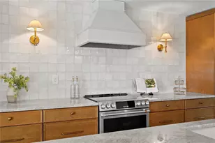 1182 41st Ave NE, Saint Petersburg, FL 33703 - Photo 21