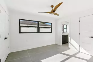 12125 5th St E, Treasure Island, FL 33706 - Photo 21