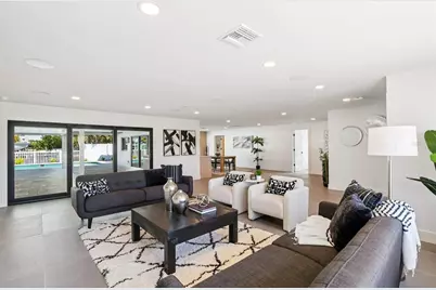 12125 5th Street E, Treasure Island, FL 33706 - Photo 15