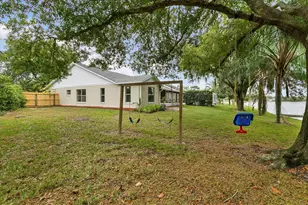 11647 Fox Creek Dr, Tampa, FL 33635 - Photo 43