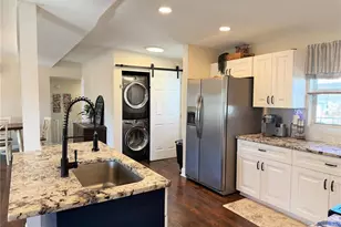 4101 11th Ave N, Saint Petersburg, FL 33713 - Photo 7