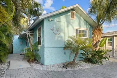 13123 4th Street E, Madeira Beach, FL 33708 - Photo 3
