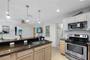 13123 4th St E, Madeira Beach, FL 33708 - Photo 19