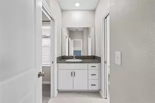 31615 Blue Passing Loop, Wesley Chapel, FL 33545 - Photo 33