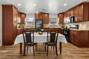 4945 91st Ave N, Pinellas Park, FL 33782 - Photo 7