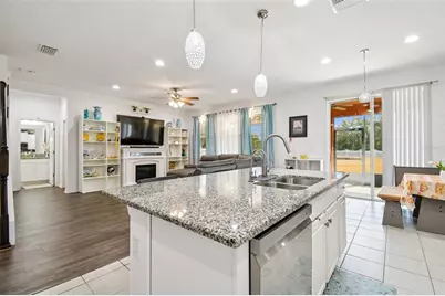 12112 Ledbury Commons Drive, Gibsonton, FL 33534 - Photo 15