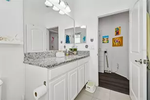 12112 Ledbury Commons Dr, Gibsonton, FL 33534 - Photo 35